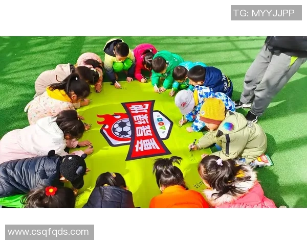 默哀足球：在绿茵场上铭记逝去的灵魂与激情的交织